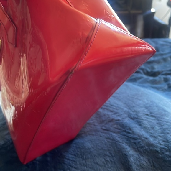 LV Wilshire handbag PM - Picture 4 of 11